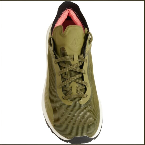 Vasque Re:Connect Women's Trail Running Shoes; Size 10; EUC; Extended Heel - Picture 5 of 6